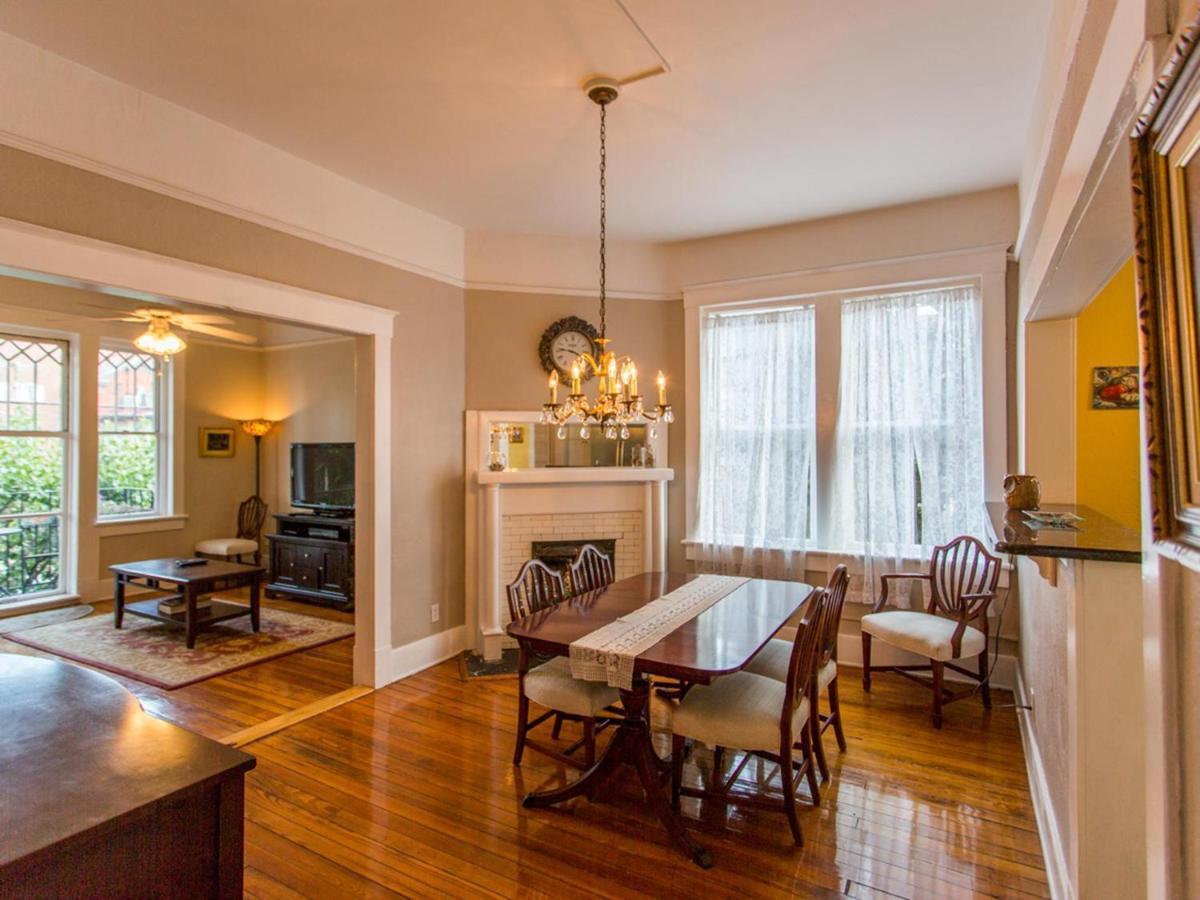 Linda'S On Lincoln Apartment Савана Екстериор снимка